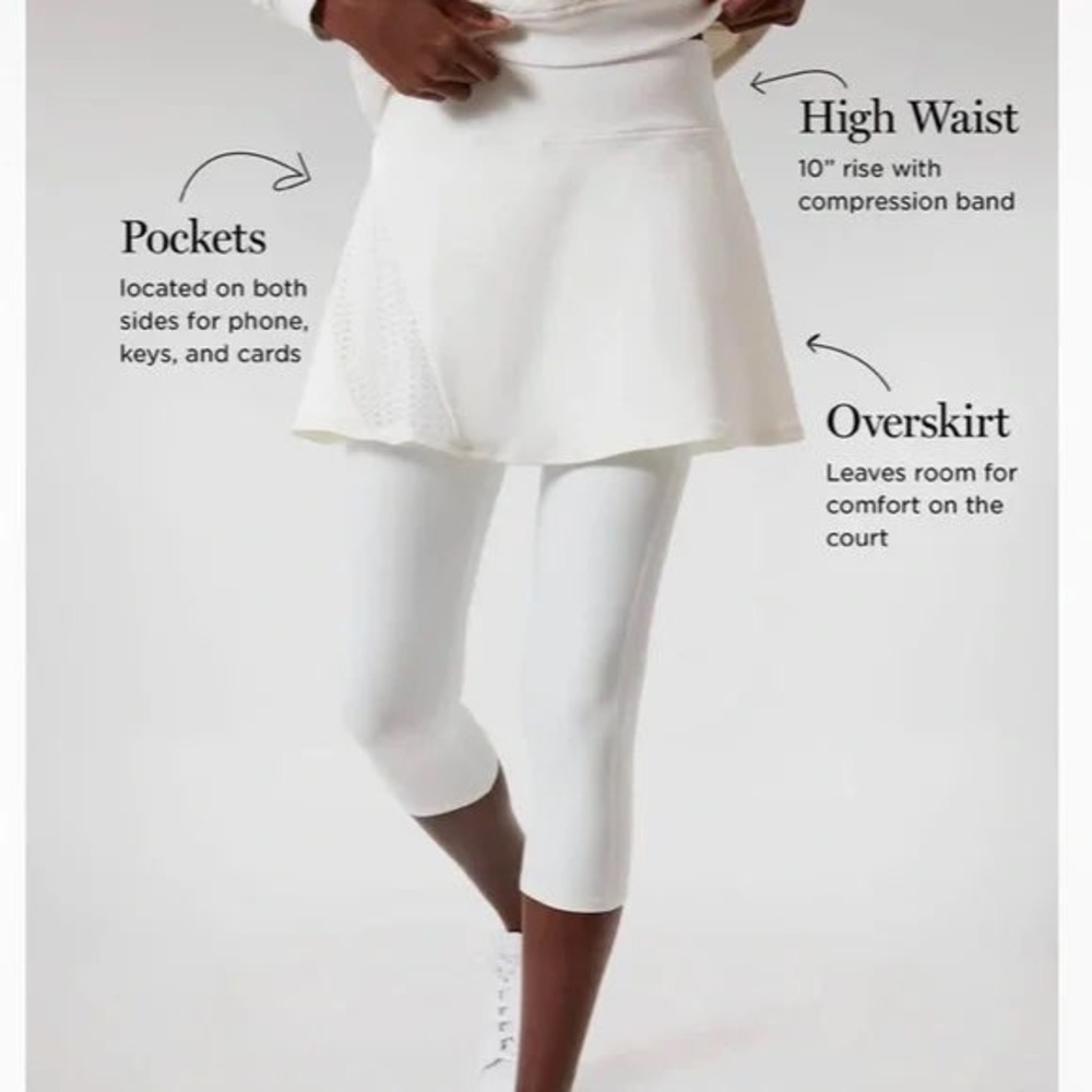 Tuckernuck TNUCK SPORT Compression Skirted Capri in White, Women's Size Medium‎